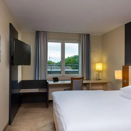 Hotel Essential By Dorint Koeln-junkersdorf Kolonia