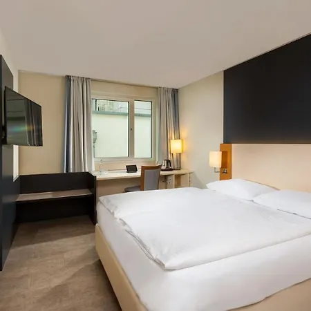 Hotell Essential By Dorint Koeln-junkersdorf Köln