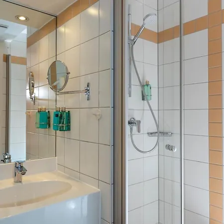 Hotell Essential By Dorint Koeln-junkersdorf