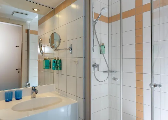 Hotell Essential By Dorint Koeln-junkersdorf