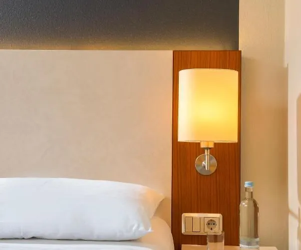 Hotel Essential By Dorint Koeln-junkersdorf 3*